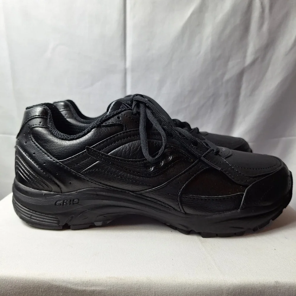 SAUCONY ProGrid Integrity ST2 Walking Shoe Women Sz 9.5 (2E) Triple Black Comfy